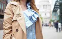 Весеннее настроение. Как подобрать платок к тренчу или плащу